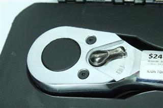 ICON PROFESSIONAL RATCHETING 3/4 DRIVE TORQUE WRENCH